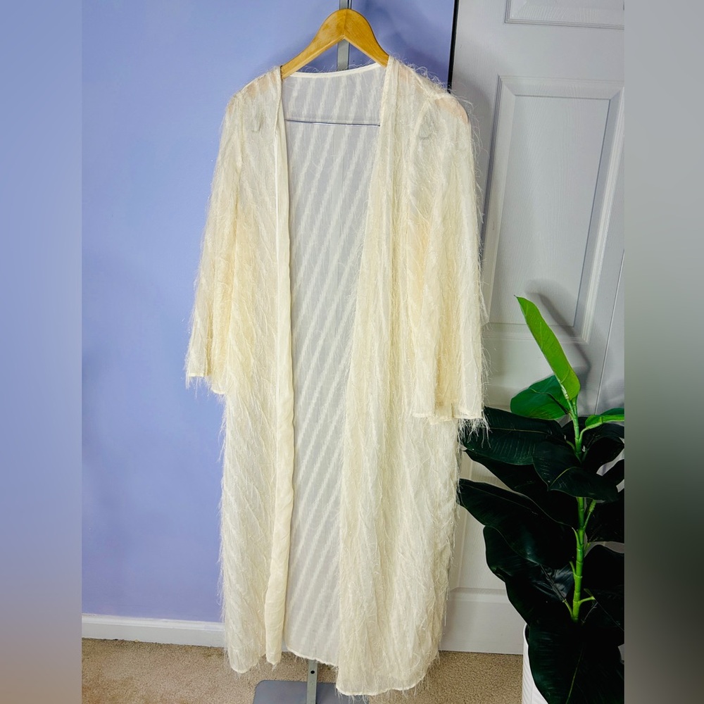 Sheer Ivory Open Front Duster House Coat with eyelas fringe UNIQUE M/L